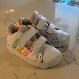 adidas Kids' Sneakers with White and Multicolor Stripes